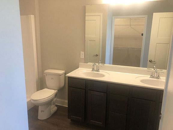 4th image of 451 Toronto Ln #Am84