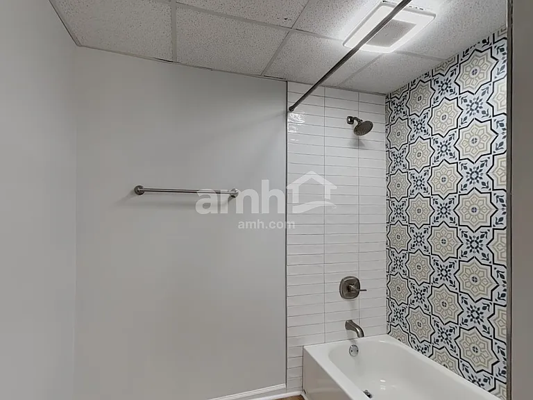 5075 Roxton Ln — Photo 21