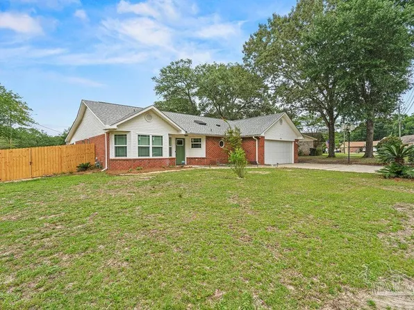 200 Lakeland Ct, Pensacola, FL 32514