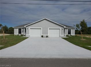 809/811 NE 11th Terrace Cpe, Coral, FL 33909