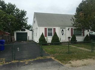 16 Deming St, Pawtucket, RI 02861