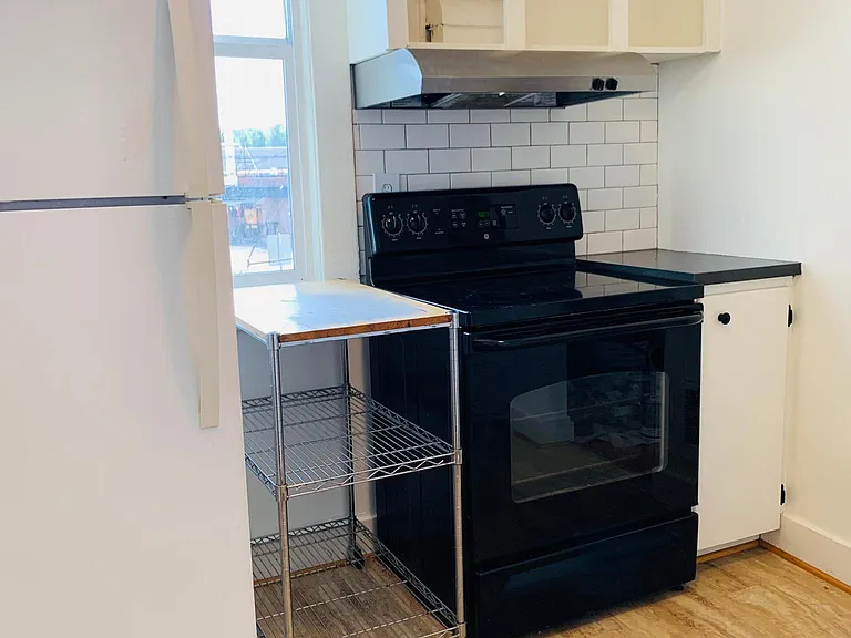 4416 SE Milwaukie Ave #4 — Photo 4