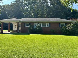 5608 Summit Ave, Browns Summit, NC 27214