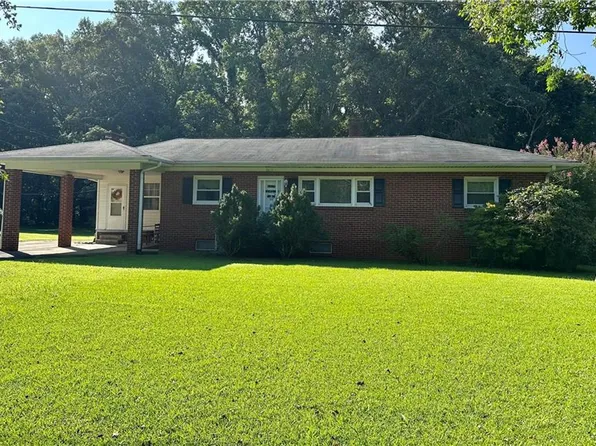 5608 Summit Ave, Browns Summit, NC 27214