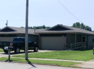 832 W Edgewood St, Springfield, MO 65807