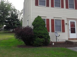 40 Cranfield Ct, Elizabethtown, PA 17022