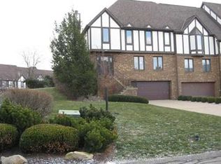 155 Shadow Ridge Dr, Pittsburgh, PA 15238