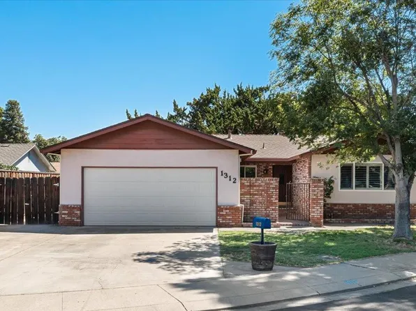 1312 Ginnywood Ct, Modesto, CA 95355