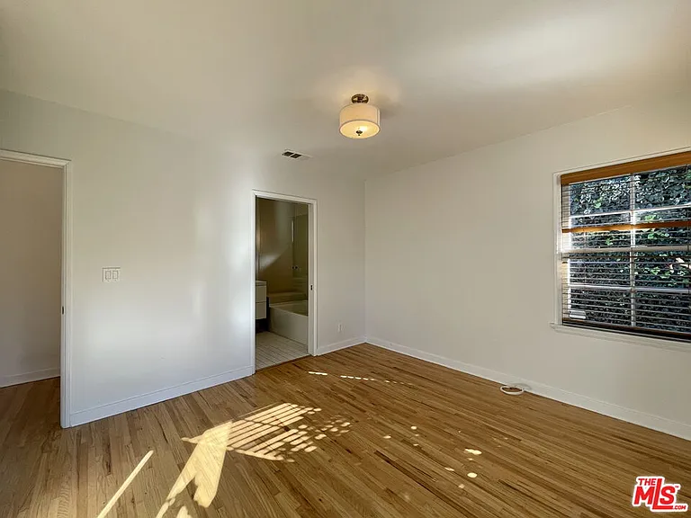 8011 Stewart Ave — Photo 24
