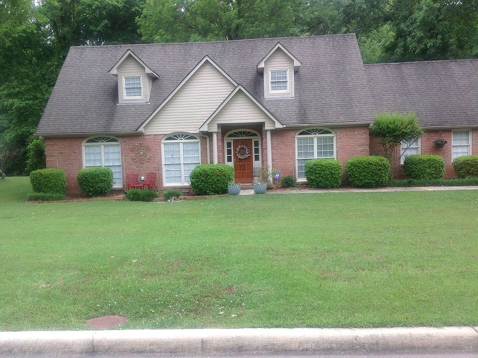 2nd image of 6083 Steeple Chase Dr