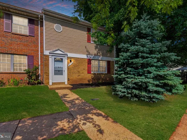8715 Bretton Woods Dr, Manassas, VA 20110