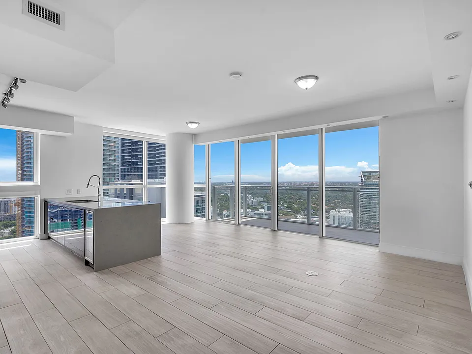 1080 Brickell Ave #3801