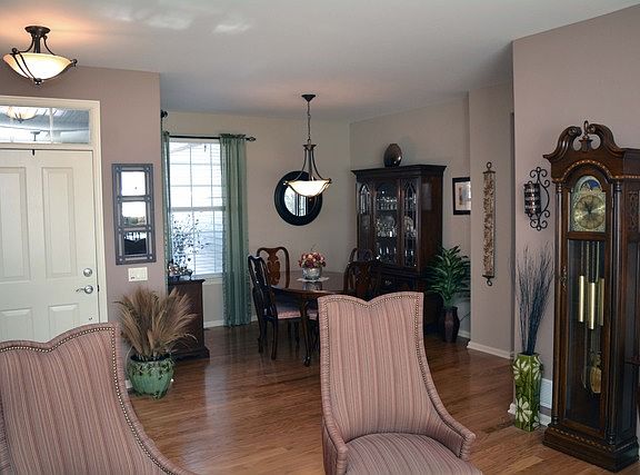 5th image of 11788 Wildrose Dr