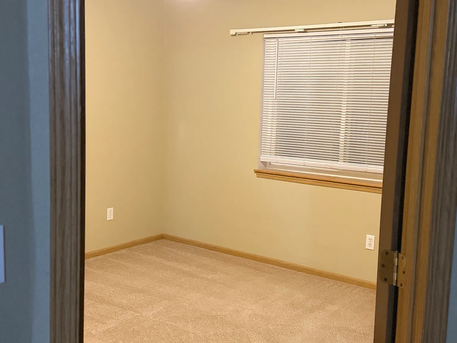 2 bed, 913 sqft, $950 — Photo 4