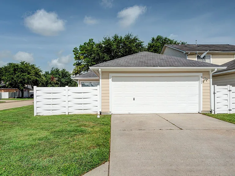 9622 Farrell Dr — Photo 21