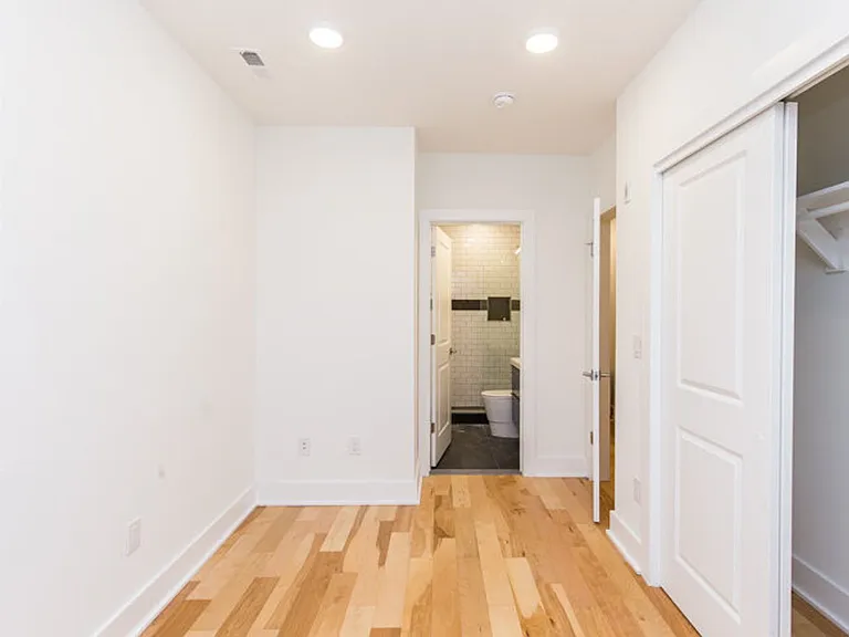 LUDLOW_4100 — Photo 57