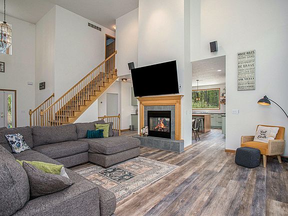 5th image of 24040 Deer Run Ct