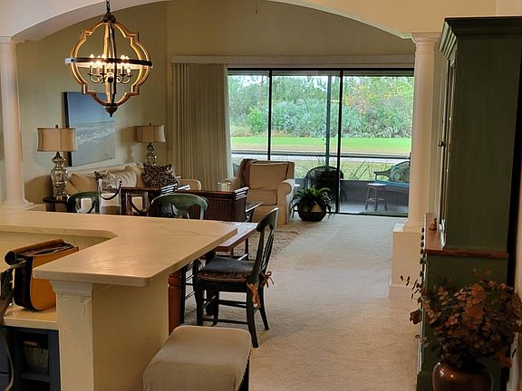 2nd image of 31 River Landing Dr #31