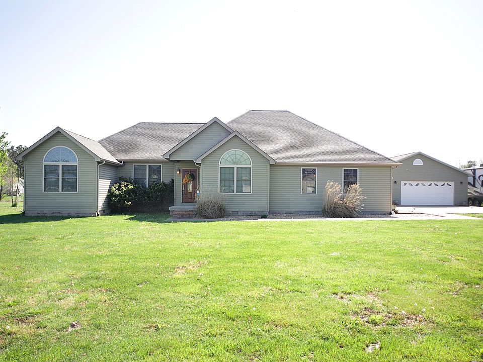 1st image of 7102 Peyton Ln
