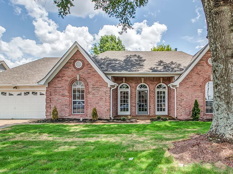 5624 Annandale Dr — Photo 51