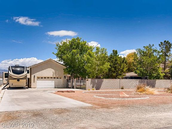 3rd image of 6440 Whispering Sands Dr