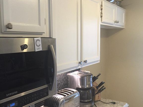 4th image of 5221 Gawain Dr