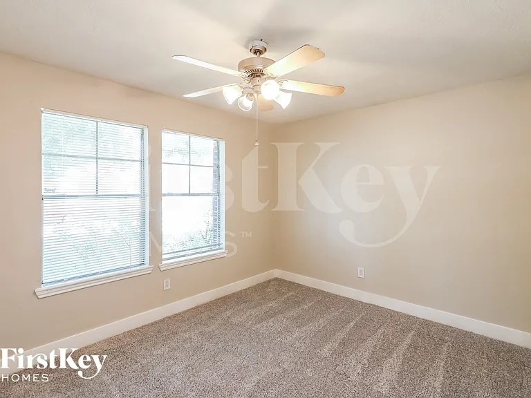 5043 Summit Lodge Dr — Photo 11