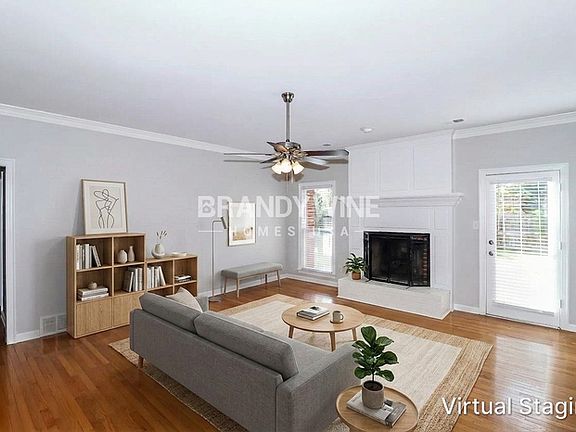 3rd image of 2795 Lanthorn Dr