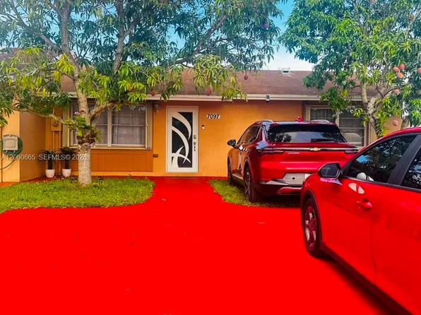 7097 SW 152nd Pl, Miami, FL 33193