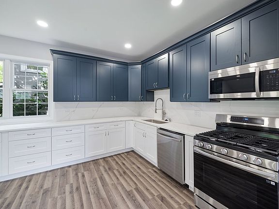 4th image of 907 Glenwood Ave