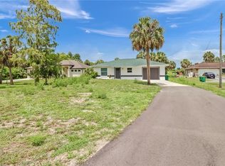 981 11th St SW, Naples, FL 34117