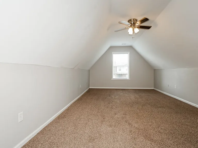 10316 Cottage Oaks Dr — Photo 15