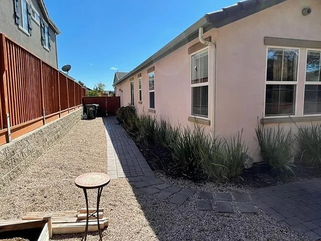 5005 Beach Wood Dr — Photo 19