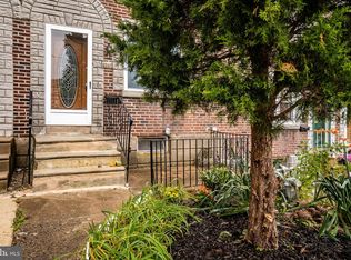 5332 Brittany Dr, Clifton Heights, PA 19018