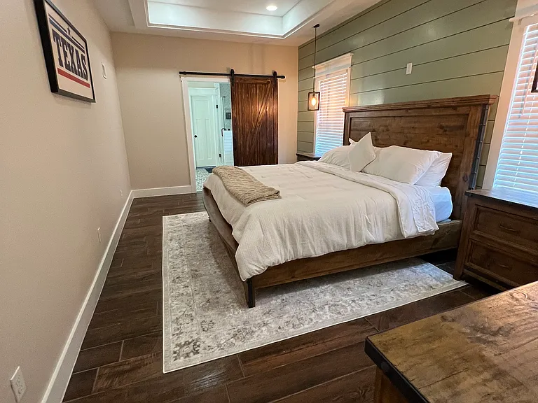 7228 Dominica Dr — Photo 10