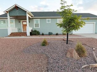 593 S Sweetwater Dr, Pueblo, CO 81007