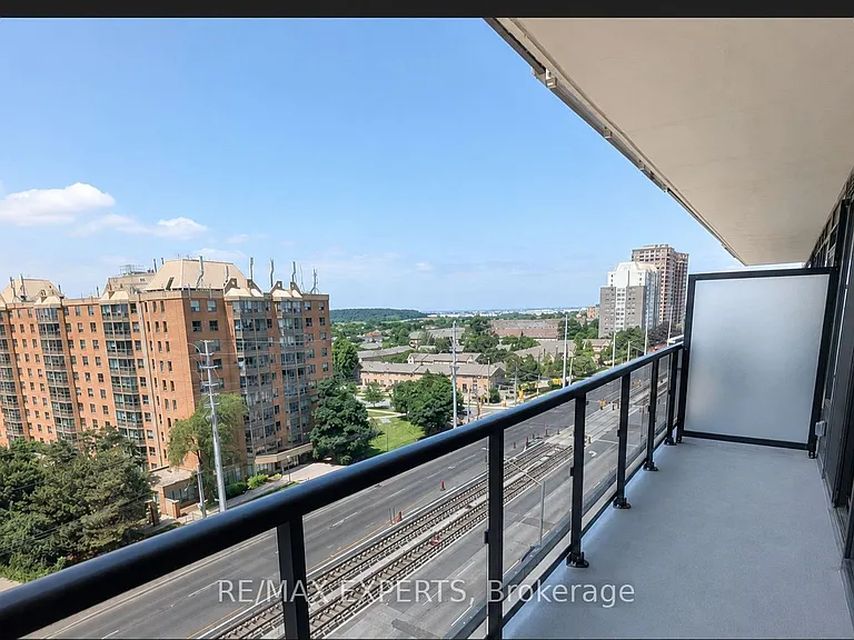 5105 Hurontario St #2306 — Photo 7
