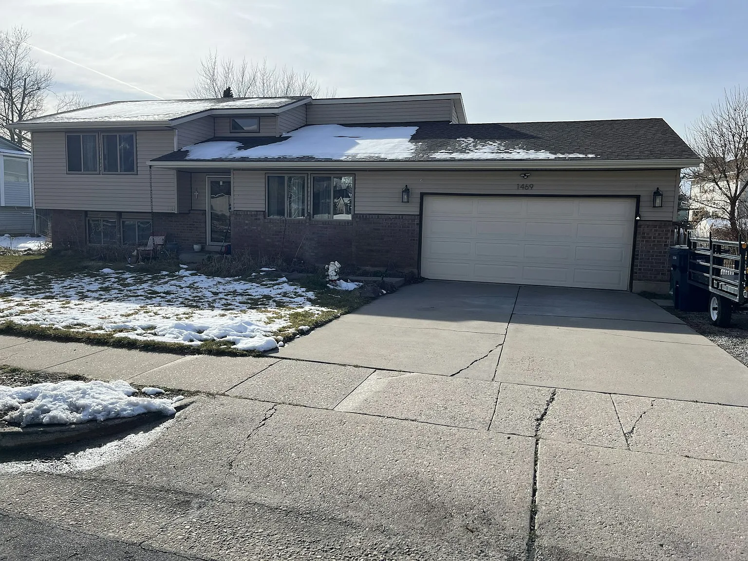 1469 Ash Dr, Unit Room 1 — Photo 4