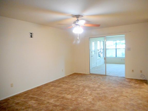 2nd image of 3616 E Everglade Ave
