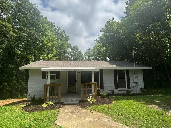 121 Hillside Dr, Spartanburg, SC 29303
