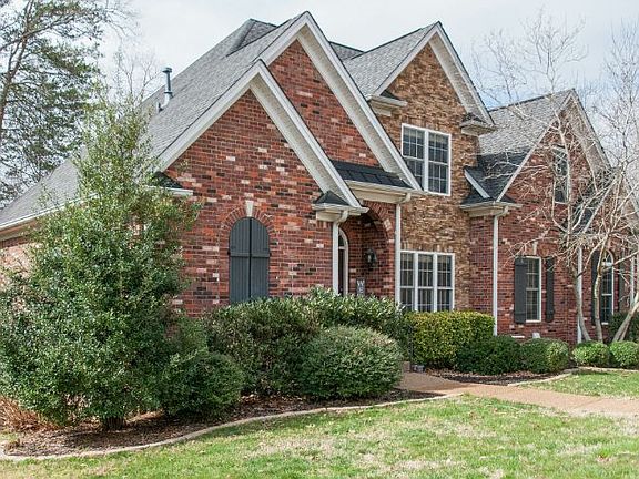 3rd image of 7161 Chessington Dr