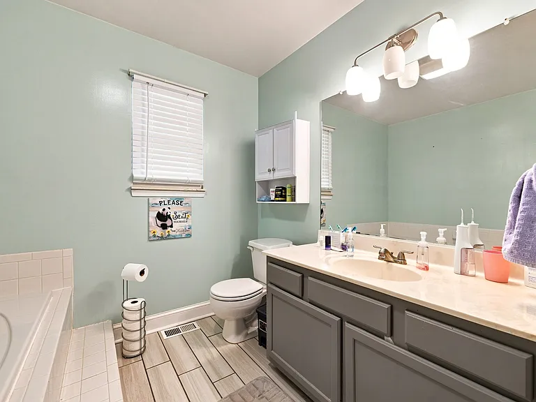 3941 Terrywood Dr — Photo 8