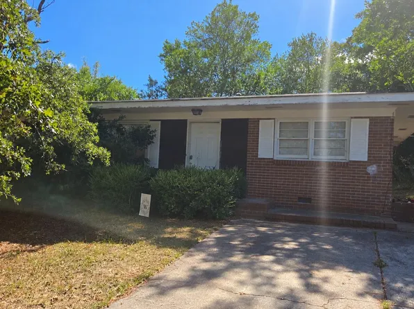 2029 Fairway Dr, Macon, GA 31217