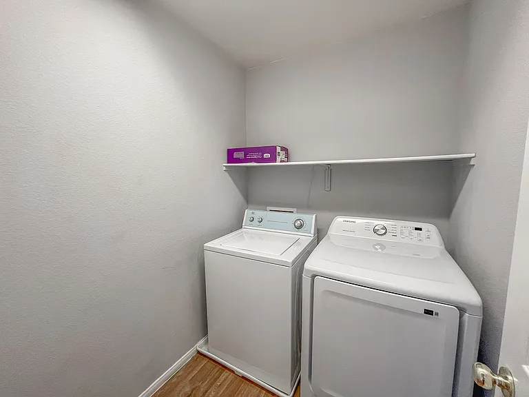3335 Antique Rose Dr — Photo 18