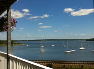 4430 Post Rd APT 22B, East Greenwich, RI 02818