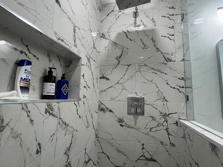 2132 W Spruce St — Photo 20