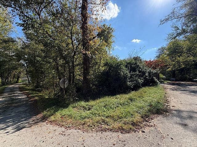 1st image of 519 Old Ferry River Rd