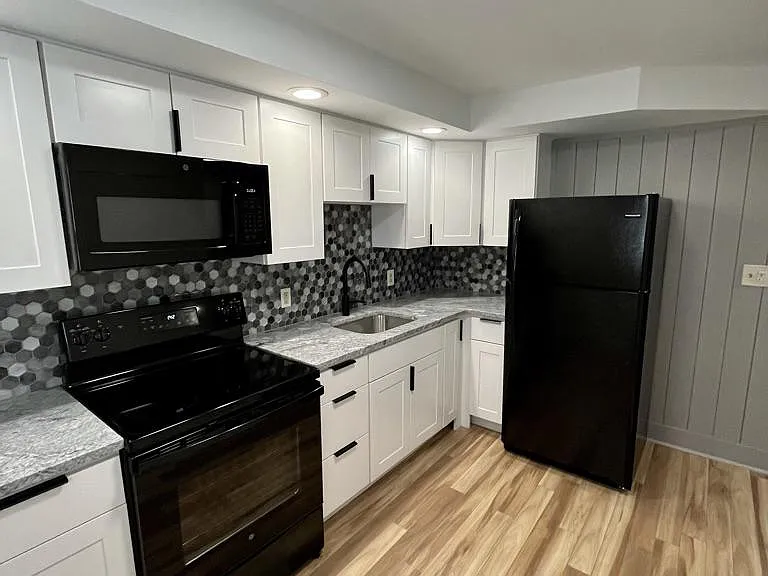 331 Spring Mill Ave #3 — Photo 5