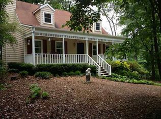 155 Dials Dr, Woodstock, GA