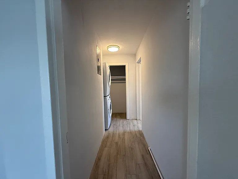 Ocean Reef Apartments — Photo 11